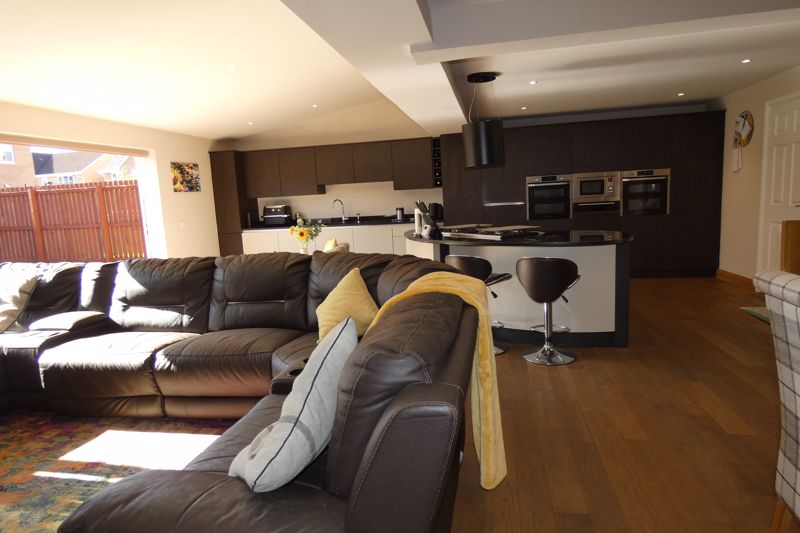 Extended Kitchen/Diner/Lounge- click for photo gallery